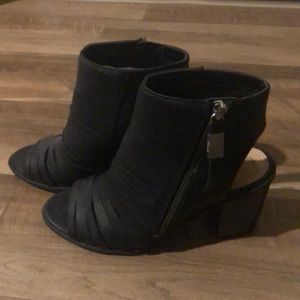 Black Open-toed High Heels